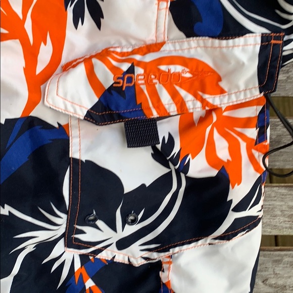 Speedo Men’s Swim Volley Trunks - Picture 4 of 5